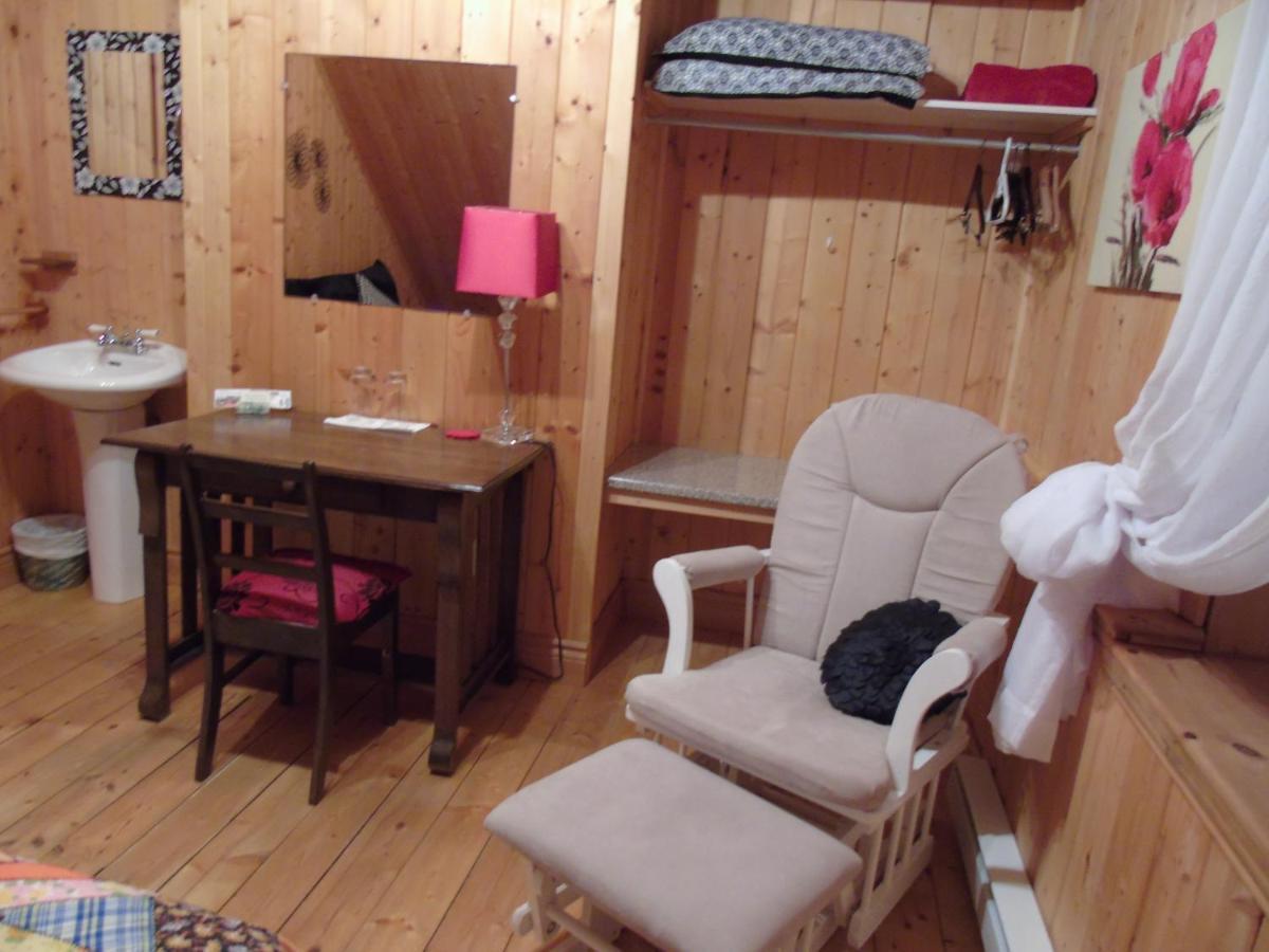 Gite La Veilleuse Cacouna エクステリア 写真